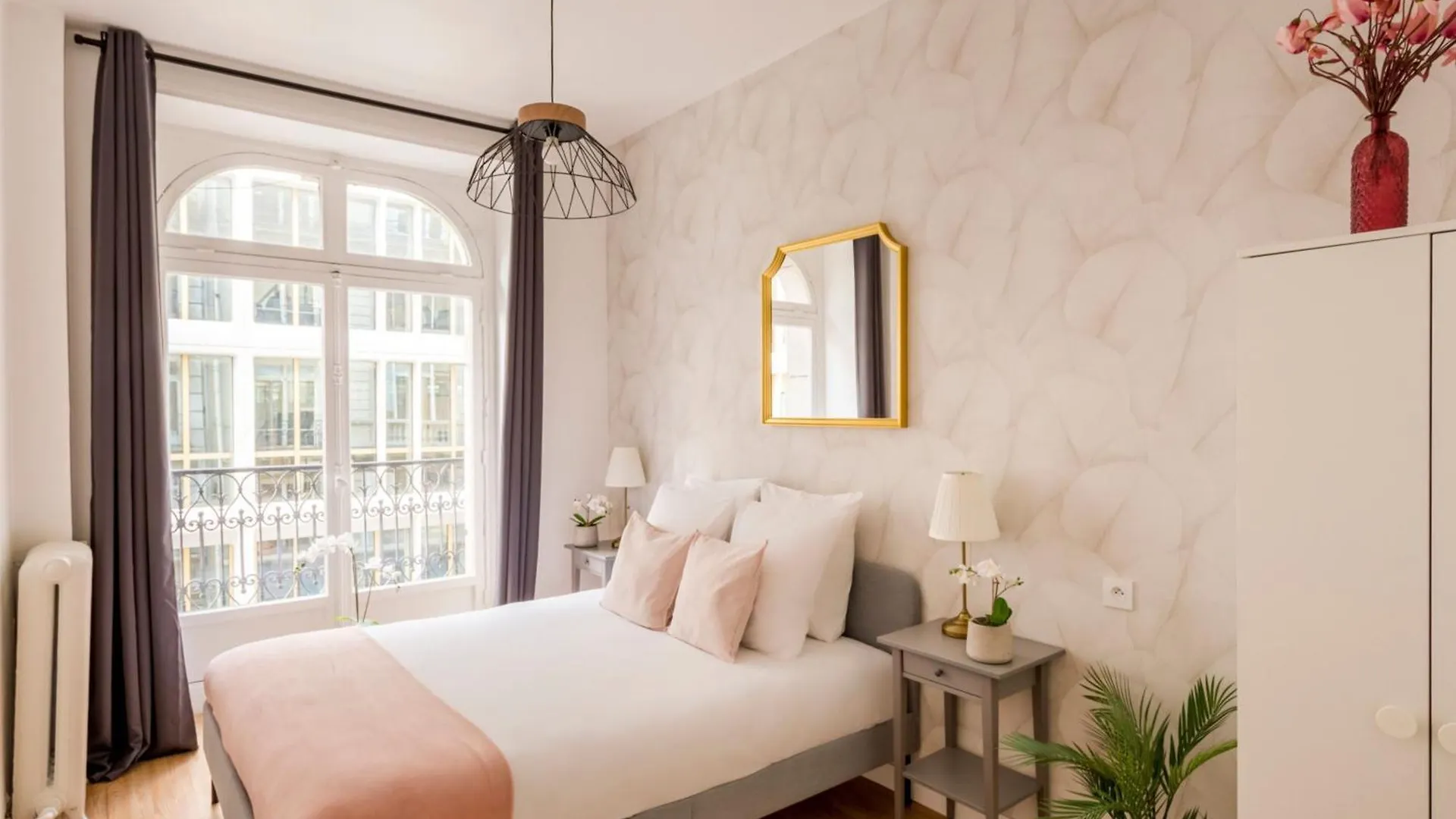 Merveil - Family Suite - Louvre - Sentier II Apartment